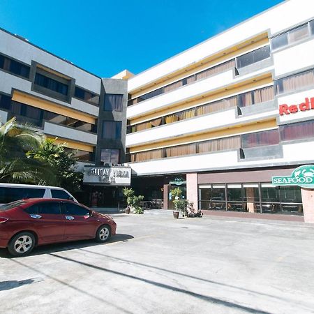 Holiday Plaza Hotel Tuguegarao City Exterior photo