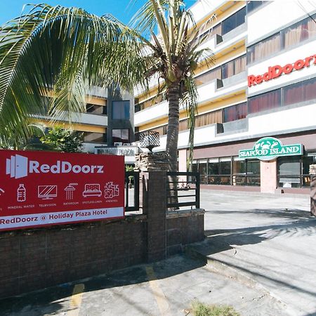 Holiday Plaza Hotel Tuguegarao City Exterior photo
