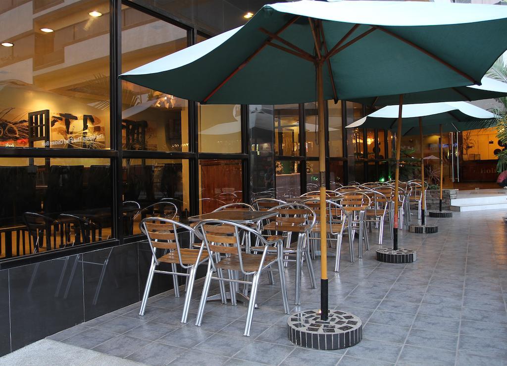 Holiday Plaza Hotel Tuguegarao City Exterior photo