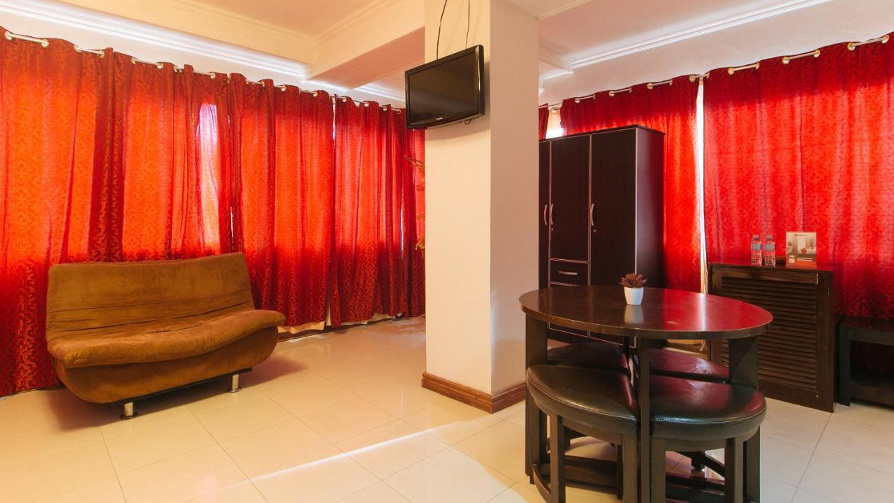 Holiday Plaza Hotel Tuguegarao City Exterior photo